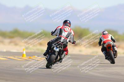 media/Sep-25-2023-Moto Forza (Mon) [[81ffa65e0a]]/B-C Group/Session 3 (Turn 16)/